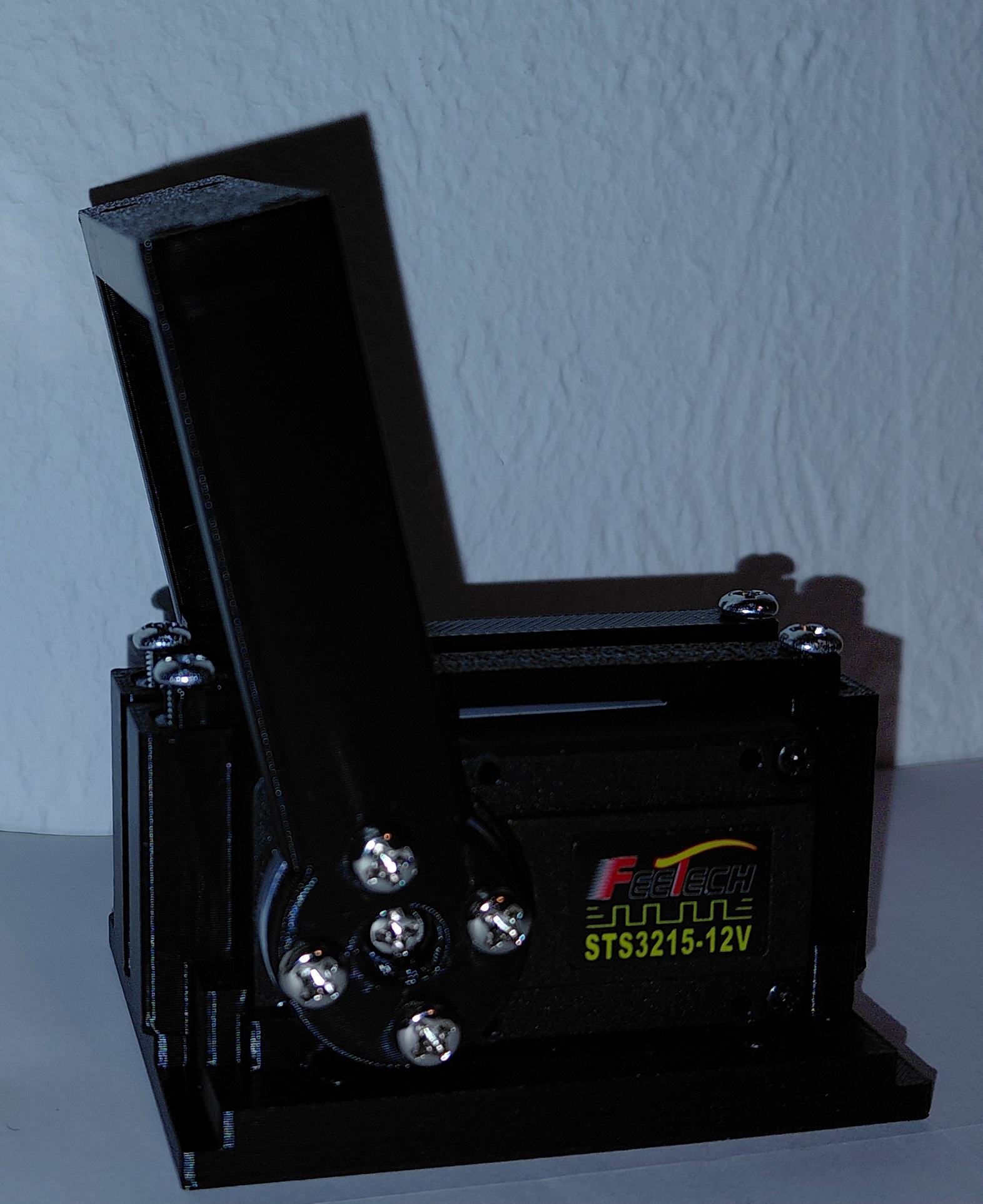 Nearing Servo joints MASTER